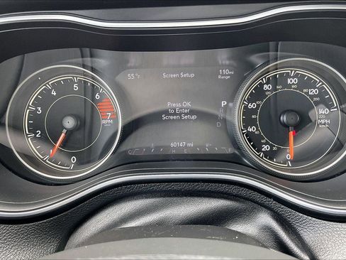 Used 2023 Jeep Cherokee Altitude Lux AWD/4WD image 19