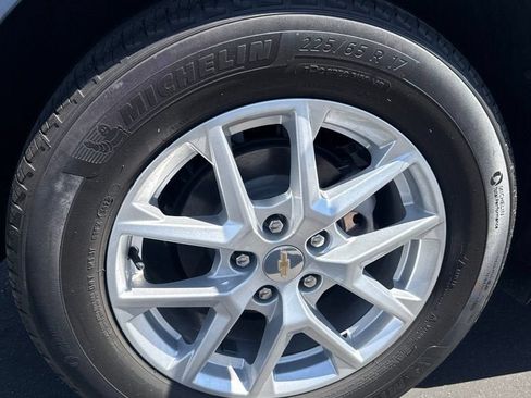 Certified 2024 Chevrolet Equinox LS w/ LS Convenience Package FWD image 34