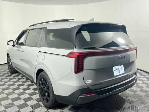 New 2026 Kia Carnival SX Prestige image 10