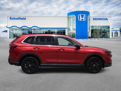 Used 2025 Honda CR-V Sport Touring image 2