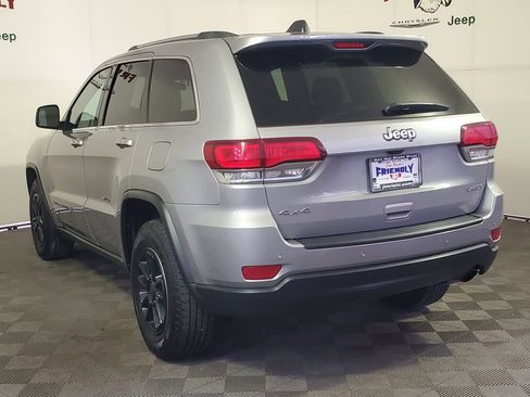 Used 2020 Jeep Grand Cherokee Laredo AWD/4WD image 4
