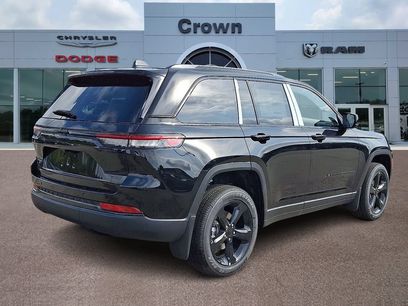 New 2025 Jeep Grand Cherokee Altitude