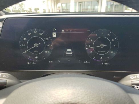 Used 2024 Kia Sportage SX FWD image 16