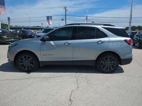 Used 2023 Chevrolet Equinox RS FWD image 5
