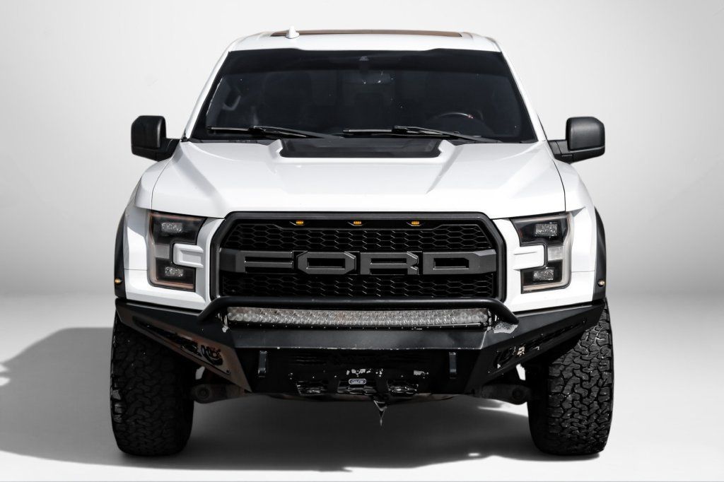 Used 2019 Ford F150 Raptor w/ Equipment Group 801A Mid AWD/4WD image 3