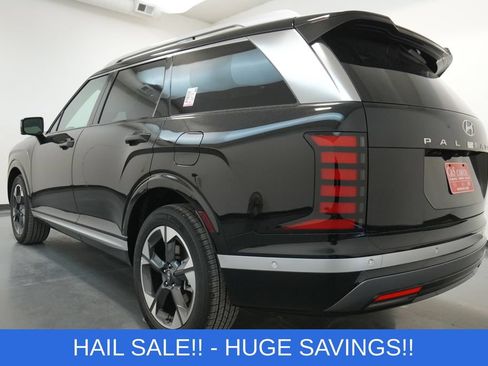 Certified 2026 Hyundai Palisade Limited AWD/4WD image 7