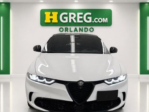 Used 2024 Alfa Romeo Tonale Veloce AWD/4WD image 7