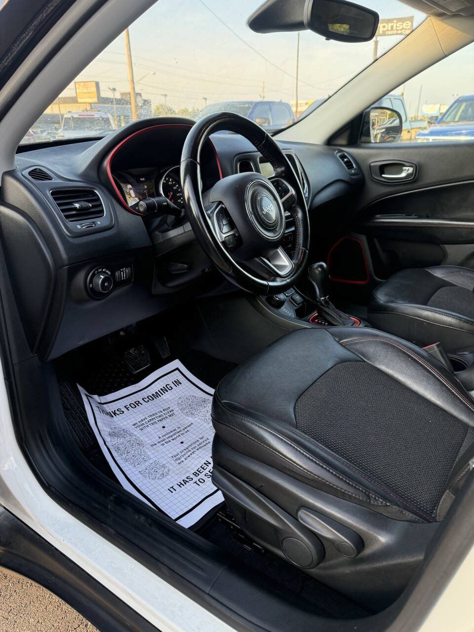 Used 2020 Jeep Compass Trailhawk AWD/4WD image 9