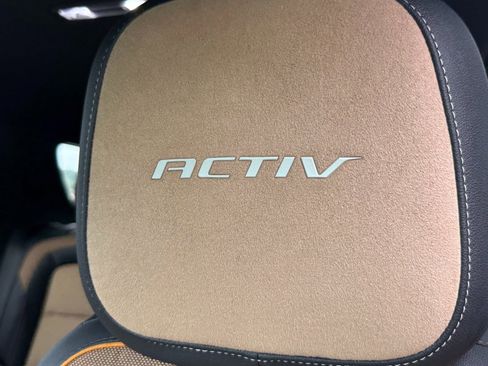 New 2025 Chevrolet Equinox ACTIV w/ Safety and Technology Package image 22