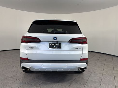 Used 2023 BMW X5 xDrive45e w/ Executive Package AWD/4WD image 10