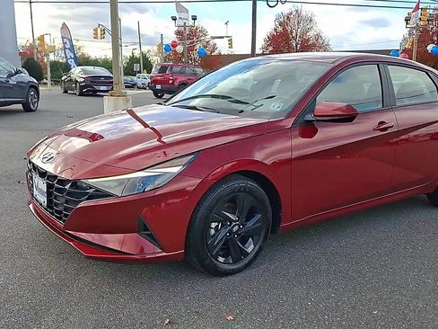 Certified 2023 Hyundai Elantra SEL w/ Cargo Package image 4