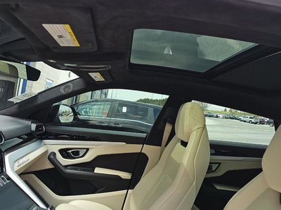 Used 2020 Lamborghini Urus