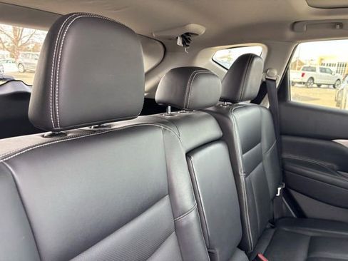 Used 2017 Nissan Murano Platinum w/ Platinum Technology Package image 29