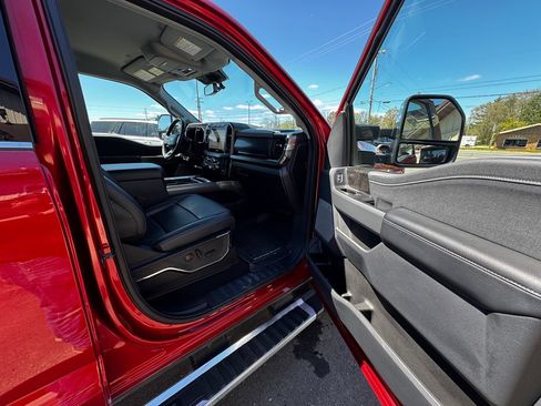 Used 2024 Ford F250 Lariat AWD/4WD image 27