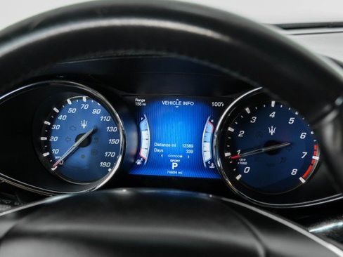 Used 2016 Maserati Quattroporte S RWD image 16