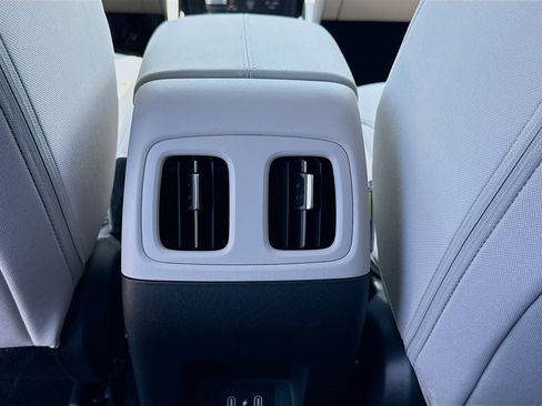 New 2026 Hyundai Tucson SEL FWD image 17
