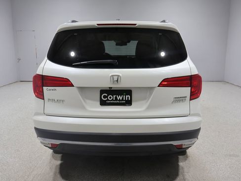 Used 2016 Honda Pilot Touring image 3