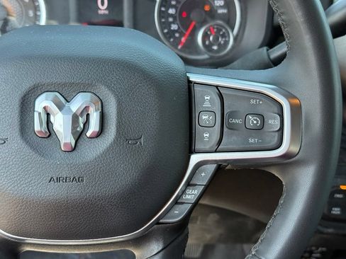 Used 2025 RAM 2500 Big Horn AWD/4WD image 16