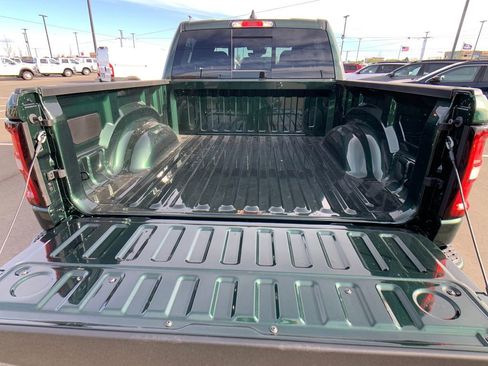 New 2026 RAM 1500 4x4 Crew Cab image 23