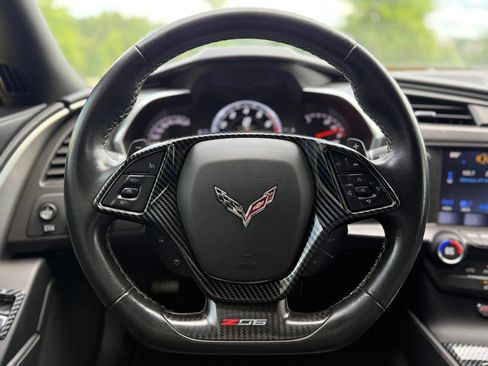 Used 2018 Chevrolet Corvette Z06 RWD image 22
