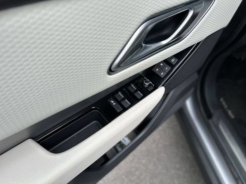Used 2020 Land Rover Range Rover Velar R-Dynamic S AWD/4WD image 14
