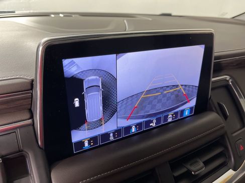 Used 2021 Chevrolet Tahoe Z71 w/ Z71 Off-Road Package image 31