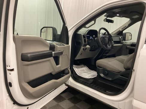 Used 2019 Ford F150 XLT w/ Trailer Tow Package AWD/4WD image 18