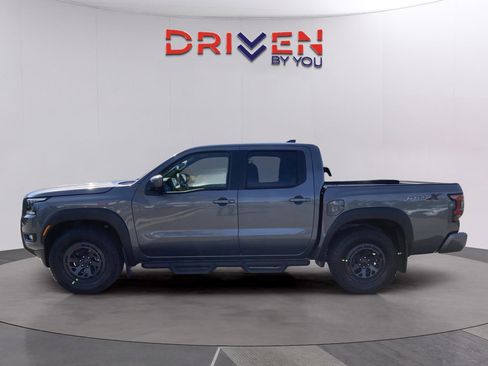 New 2026 Nissan Frontier Pro-X w/ Pro-X Convenience Package image 2