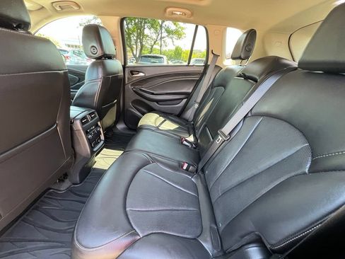 Used 2018 Buick Envision Premium AWD/4WD image 21