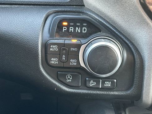 Used 2021 RAM 1500 Big Horn w/ Built-to-serve Edition image 21