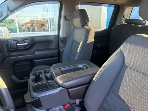 Used 2021 Chevrolet Silverado 1500 Custom AWD/4WD image 20