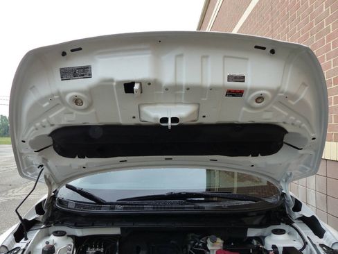 Used 2020 Nissan Kicks S FWD image 22