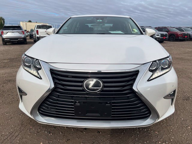 Used 2018 Lexus ES 350 w/ Luxury Package w/Wood Trim FWD image 8