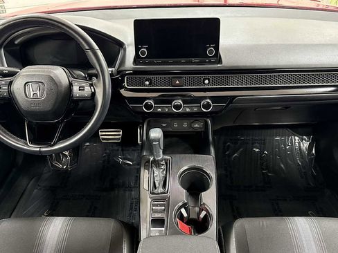 Used 2025 Honda Civic Sport image 25
