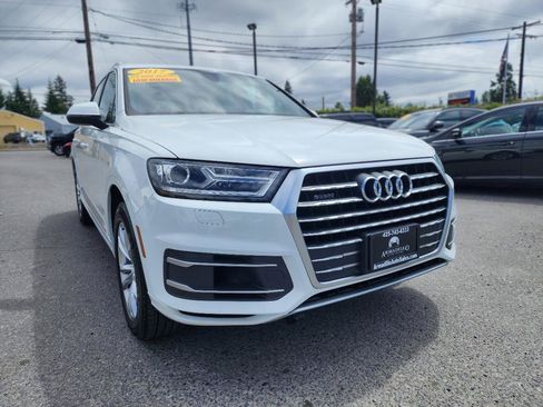 Used 2017 Audi Q7 3.0T Premium AWD/4WD image 3