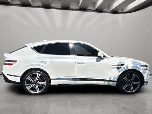 Used 2025 Genesis GV80 3.5T e-SC AWD/4WD image 6
