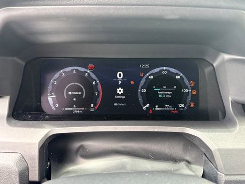 Certified 2025 Toyota 4Runner TRD Off-Road Premium AWD/4WD image 26