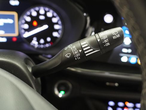 Used 2022 Buick Envision Essence w/ Sport Touring Package FWD image 11