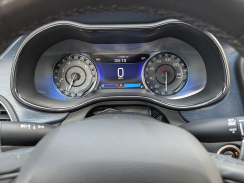 Used 2015 Chrysler 200 S w/ Navigation & Sound Group I FWD image 29