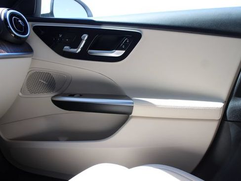 Used 2024 Mercedes-Benz C 300 4MATIC Sedan image 17