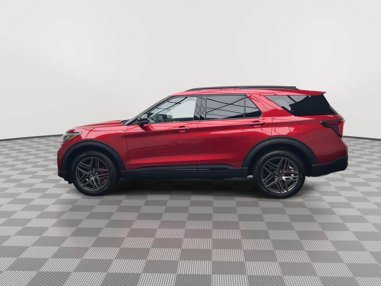Certified 2025 Ford Explorer ST-Line w/ Premium Package AWD/4WD image 43
