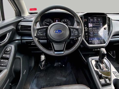 Certified 2025 Subaru Crosstrek 2.5i Limited AWD/4WD image 5