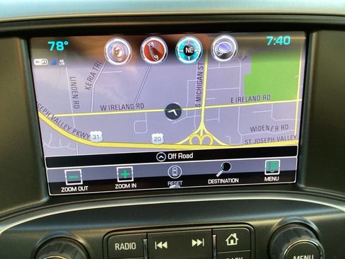Used 2018 GMC Sierra 1500 SLT AWD/4WD image 17