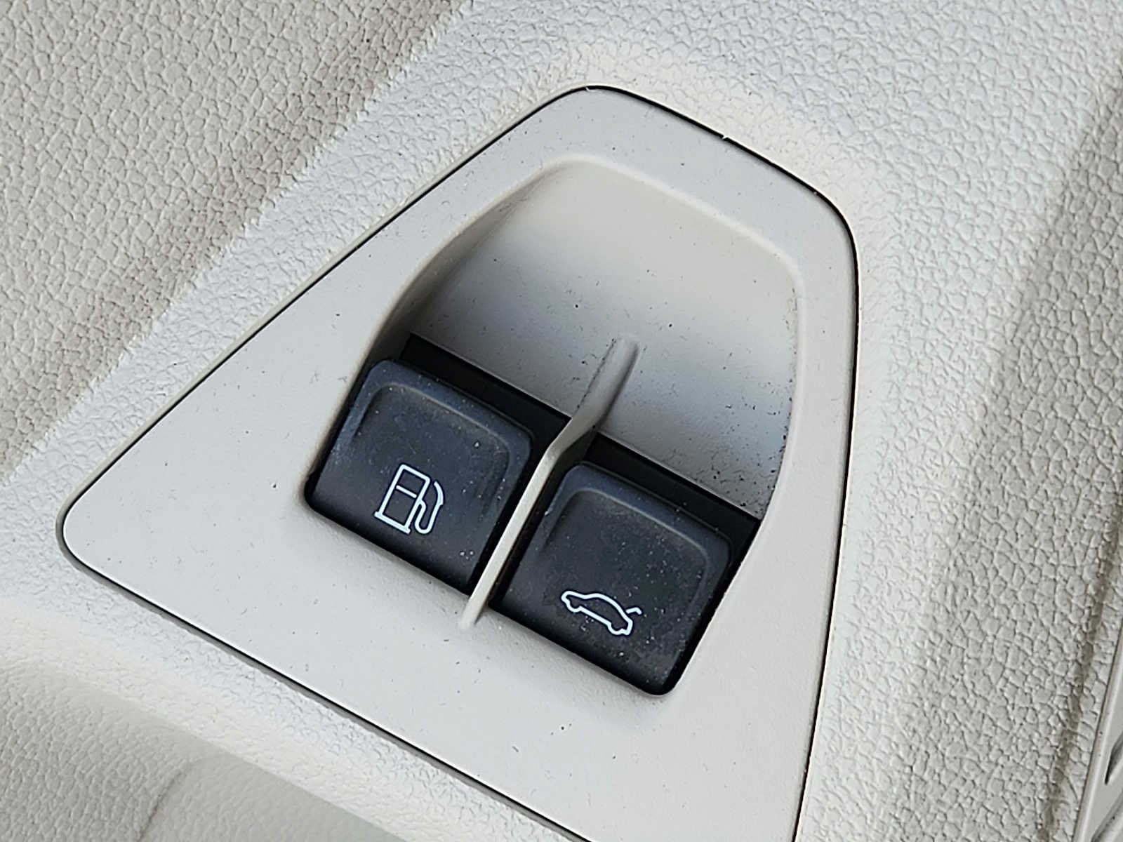 Used 2024 Volkswagen Jetta SE FWD image 26