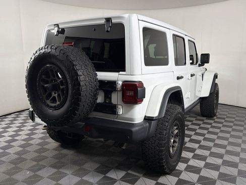 Used 2022 Jeep Wrangler Unlimited Rubicon w/ Xtreme Recon 35" Tire Package AWD/4WD image 6