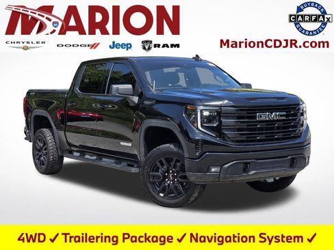 Used 2023 GMC Sierra 1500 Elevation AWD/4WD image 1