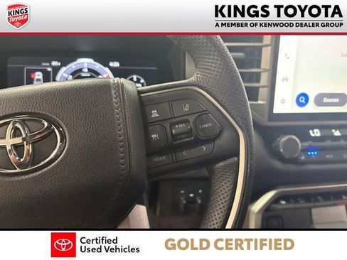 Used 2025 Toyota Tundra Limited w/ TRD Off-Road Package AWD/4WD image 28