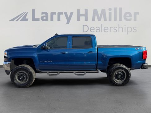 Used 2018 Chevrolet Silverado 1500 LT w/ All Star Edition image 2