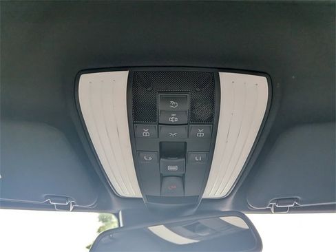 Used 2016 Mercedes-Benz E 350 Sedan w/ Premium Package image 28