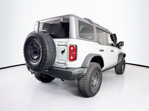 Used 2023 Ford Bronco Everglades image 10